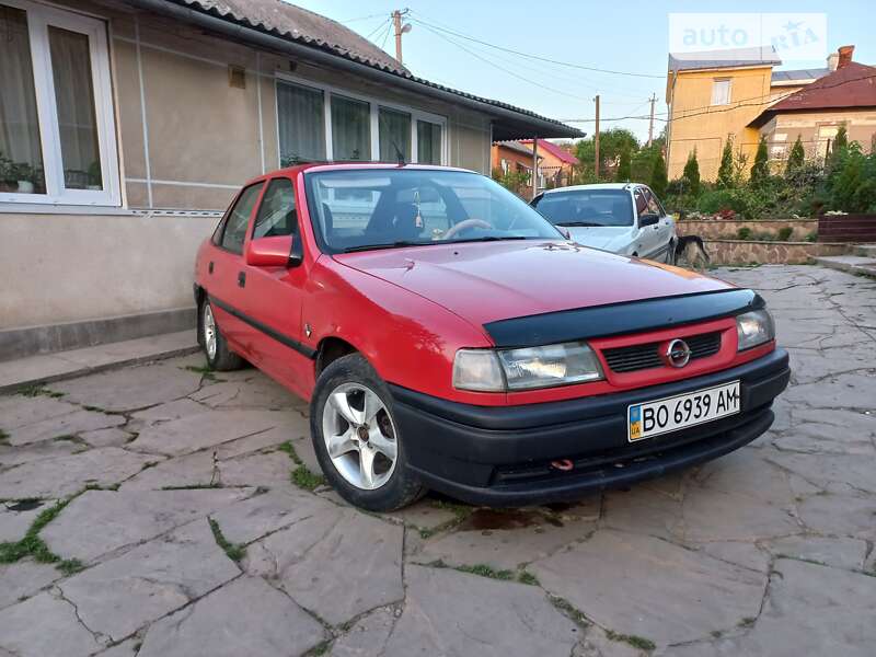 Седан Opel Vectra 1995 в Бучаче