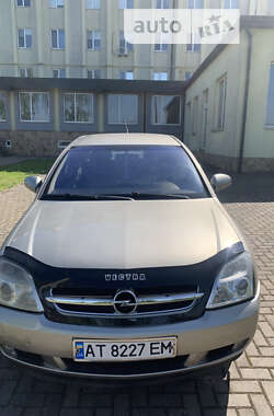 Седан Opel Vectra 2004 в Івано-Франківську