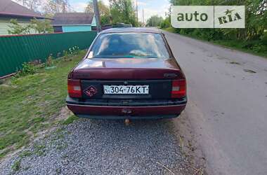 Седан Opel Vectra 1992 в Калиновке