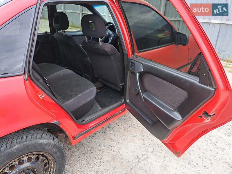 Седан Opel Vectra 1993 в Одессе