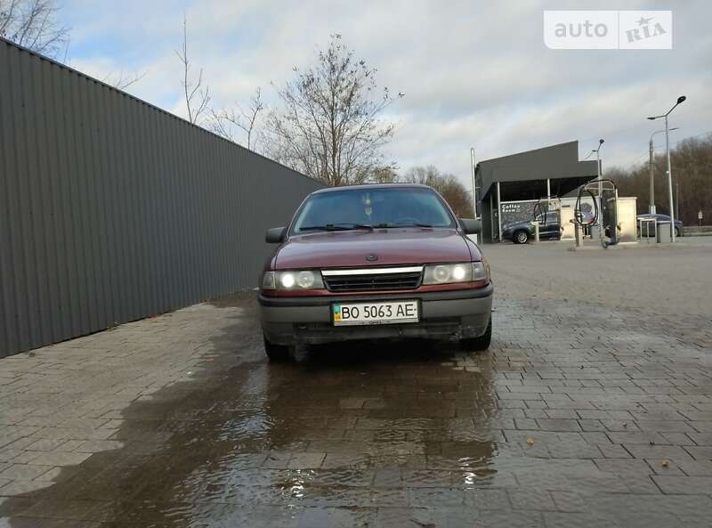 Седан Opel Vectra 1992 в Тернополі