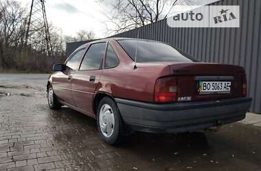 Седан Opel Vectra 1992 в Тернополі