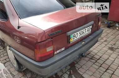 Седан Opel Vectra 1992 в Тернополе