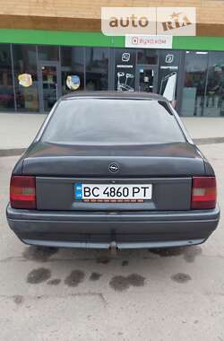Седан Opel Vectra 1991 в Мостиске