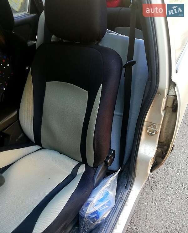 Седан Opel Vectra 1990 в Марганце