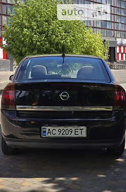 Седан Opel Vectra 2002 в Луцке