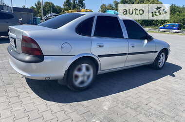 Седан Opel Vectra 1996 в Летичеве