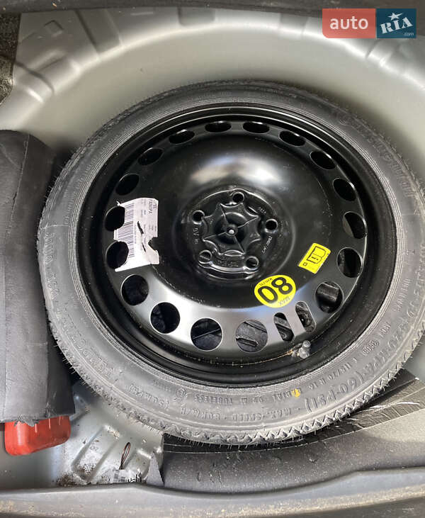 Седан Opel Vectra 2006 в Львові