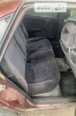 Седан Opel Vectra 1992 в Дніпрі