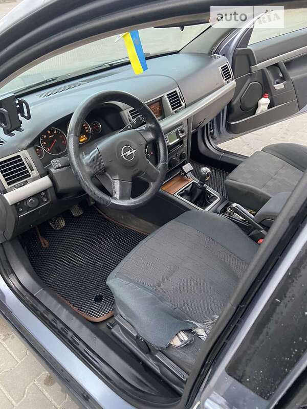 Універсал Opel Vectra 2004 в Підволочиську