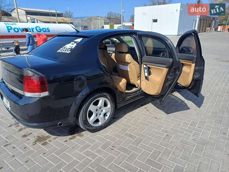 Седан Opel Vectra 2006 в Киеве