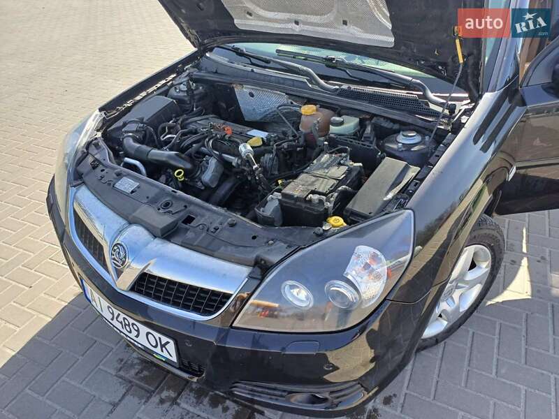 Седан Opel Vectra 2006 в Киеве