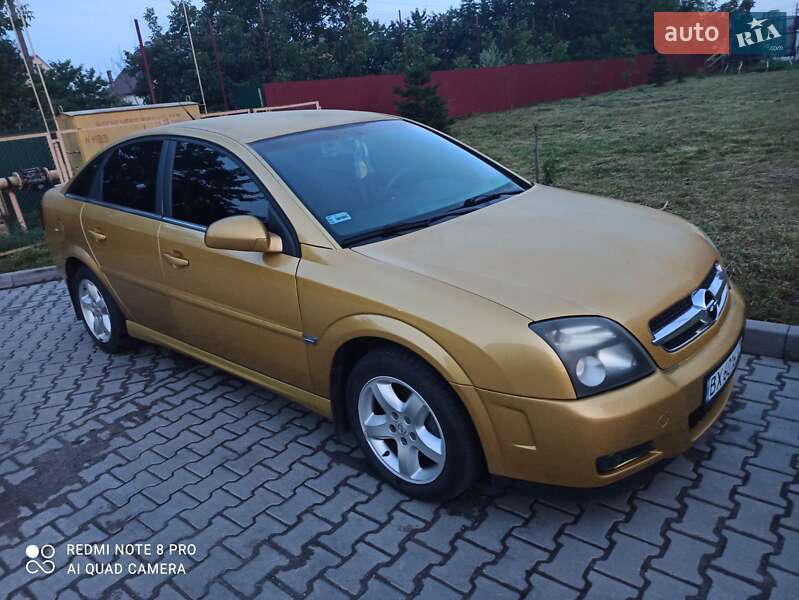 Лифтбек Opel Vectra 2003 в Хмельницком