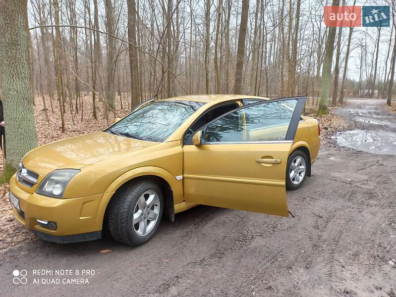 Лифтбек Opel Vectra 2003 в Хмельницком