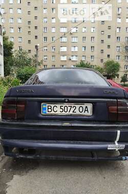 Седан Opel Vectra 1993 в Львові