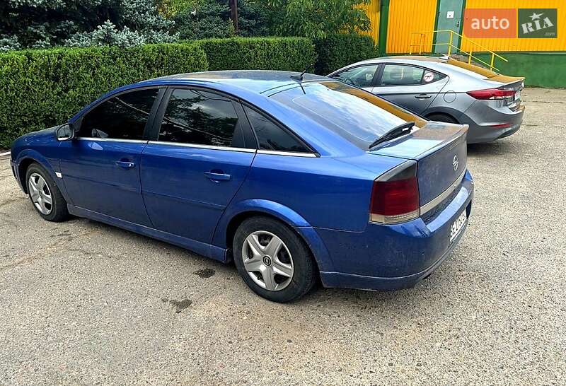 Ліфтбек Opel Vectra 2003 в Миколаєві