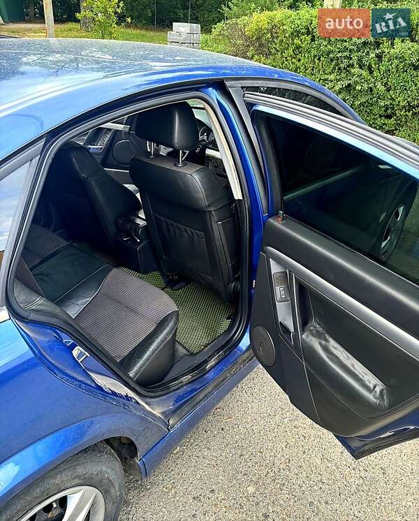 Ліфтбек Opel Vectra 2003 в Миколаєві