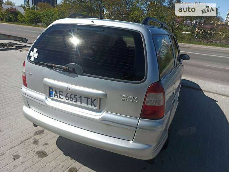 Универсал Opel Vectra 2001 в Львове