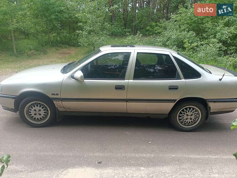 Седан Opel Vectra 1992 в Чернигове