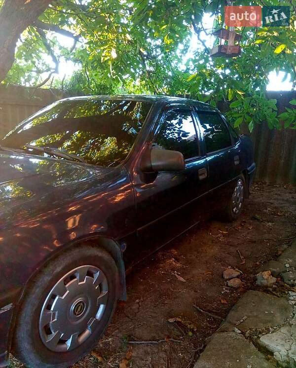 Седан Opel Vectra 1993 в Баштанке