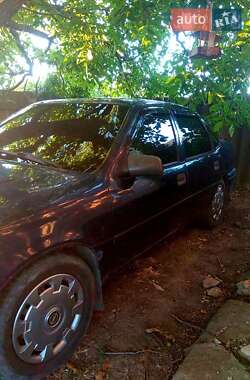 Седан Opel Vectra 1993 в 