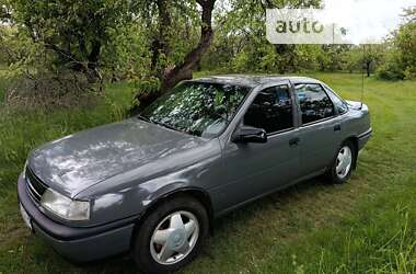 Седан Opel Vectra 1990 в Коростене