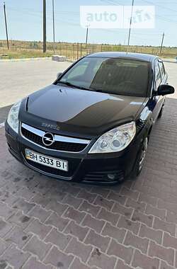 Седан Opel Vectra 2005 в Рени