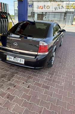 Седан Opel Vectra 2005 в Рени