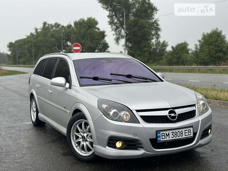 Універсал Opel Vectra 2007 в Ромнах