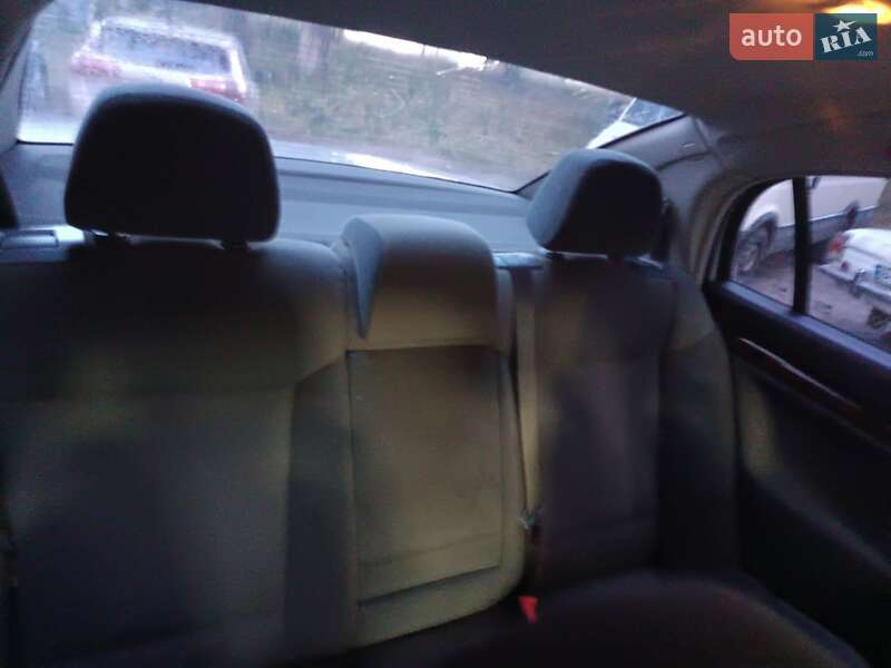 Седан Opel Vectra 2004 в Чорноморську