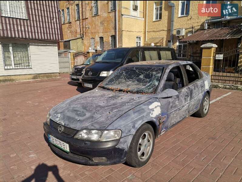 Седан Opel Vectra 1997 в Чернигове