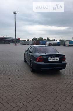 Седан Opel Vectra 2001 в Сарнах