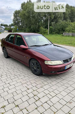 Седан Opel Vectra 1999 в Львове