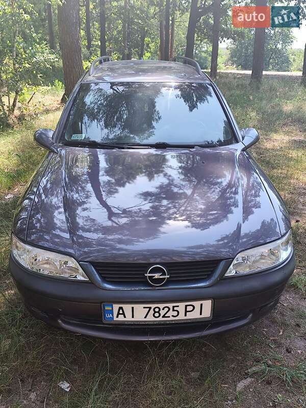 Універсал Opel Vectra 1997 в Малині