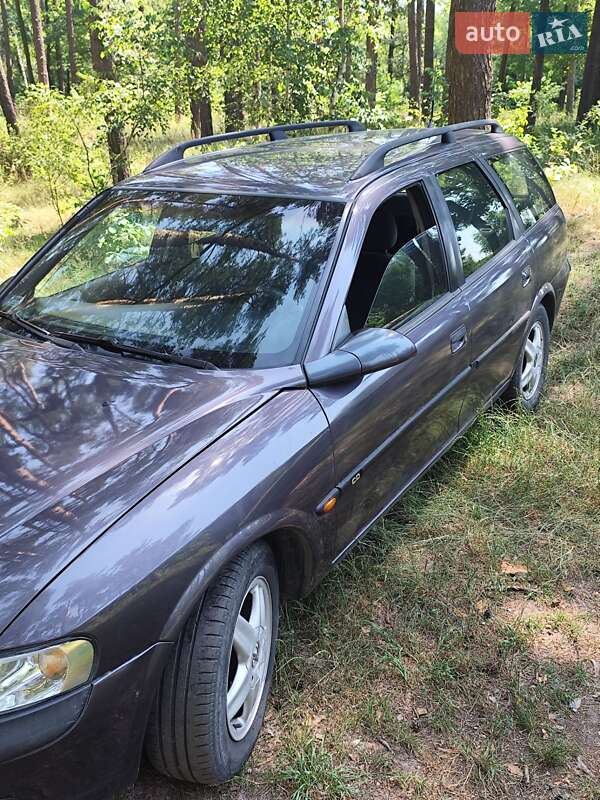 Універсал Opel Vectra 1997 в Малині