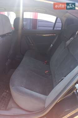 Седан Opel Vectra 2002 в П’ядики