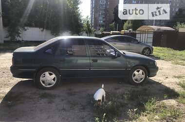 Седан Opel Vectra 1995 в Харькове