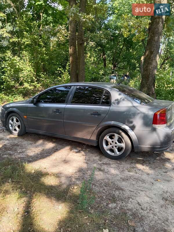 Седан Opel Vectra 2002 в Житомире фото 4 Седан Opel Vectra 2002 в Житомире