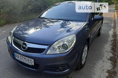 Седан Opel Vectra 2008 в Горенці