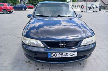 Седан Opel Vectra 1996 в Монастыриске