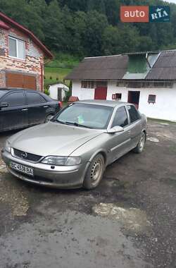 Седан Opel Vectra 1998 в Николаеве