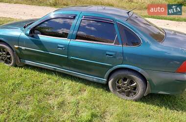 Седан Opel Vectra 1999 в Погребище