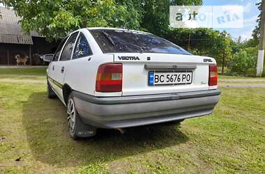 Седан Opel Vectra 1989 в Стрые