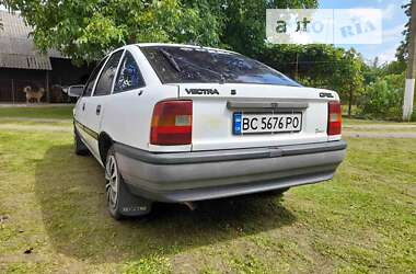 Седан Opel Vectra 1989 в 