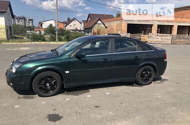 Ліфтбек Opel Vectra 2004 в Бучі