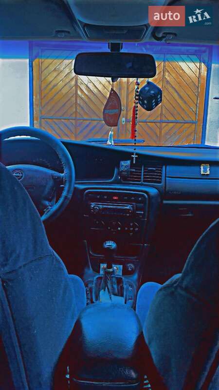 Универсал Opel Vectra 2001 в Тернополе