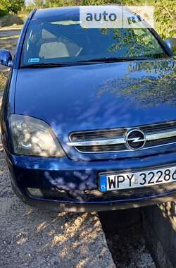 Універсал Opel Vectra 2004 в Краматорську