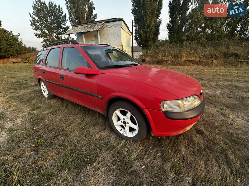 Универсал Opel Vectra 1998 в Тальном