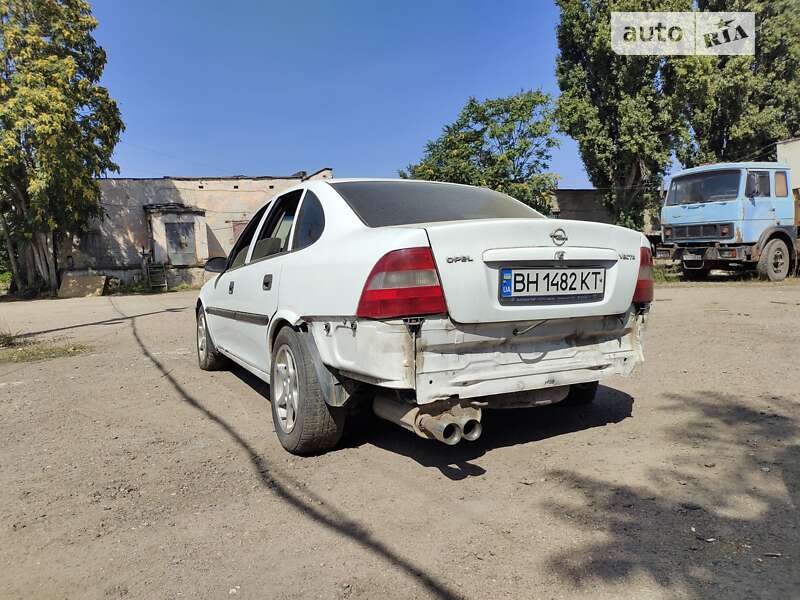 Седан Opel Vectra 1997 в Одессе фото 4 Седан Opel Vectra 1997 в Одессе