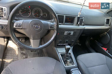 Универсал Opel Vectra 2006 в 